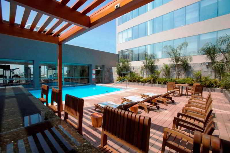Casa Andina Premium Trujillo Hotel Encalada Bagian luar foto