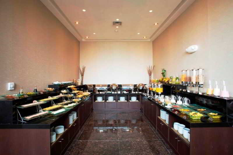 Casa Andina Premium Trujillo Hotel Encalada Bagian luar foto