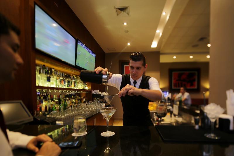 Casa Andina Premium Trujillo Hotel Encalada Bagian luar foto